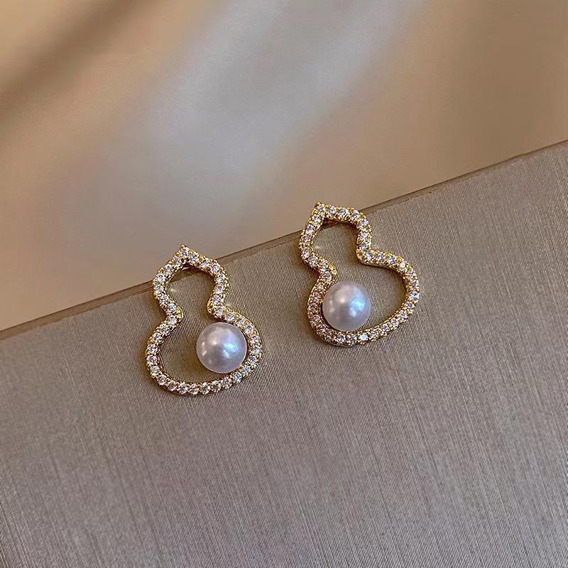 S925 Sterling Silver Natural Pearl Gourd Stud Earrings for Women - Elegant Autumn/Winter Design, Versatile Temperament Pearl Jewelry. 925 Silver розового золота