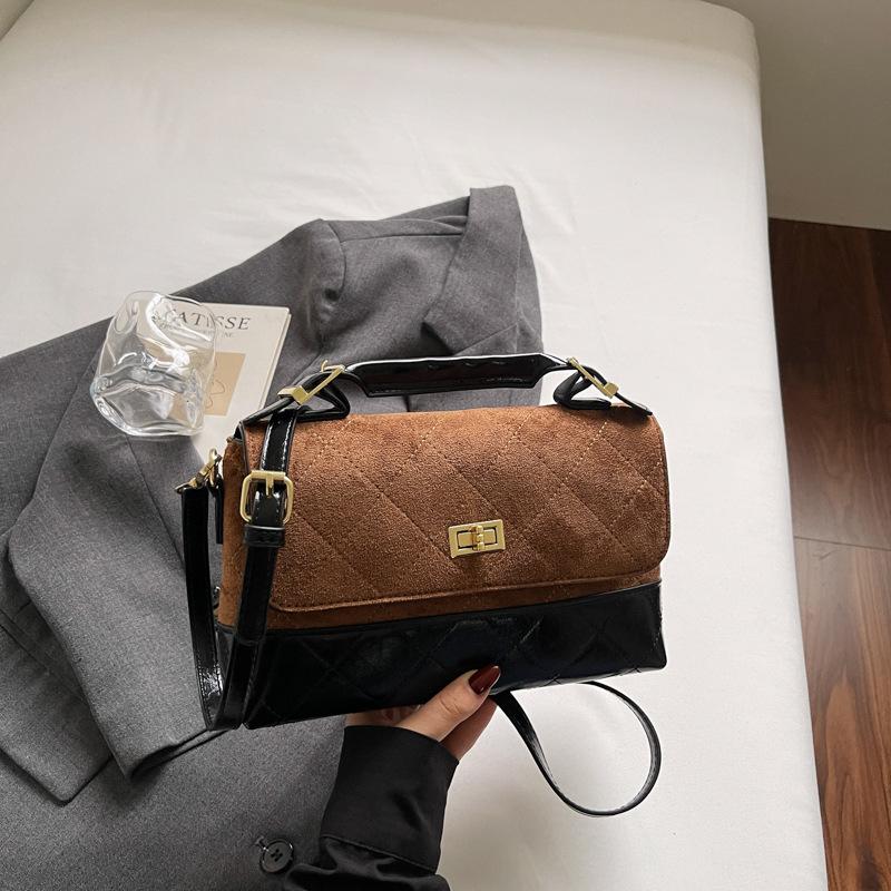 Retro Suede Handbag Small Bag Women's New Small Square Bag Simple Messenger Diamond Chain Bag Tide