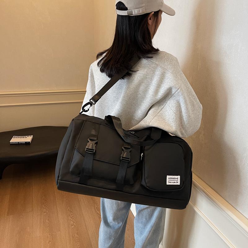 New Travel Bag Large Capacity Multi-function Shoulder Sports Fitness Bag Simple Handbag Independent Shoe Compartment Messenger Bag
