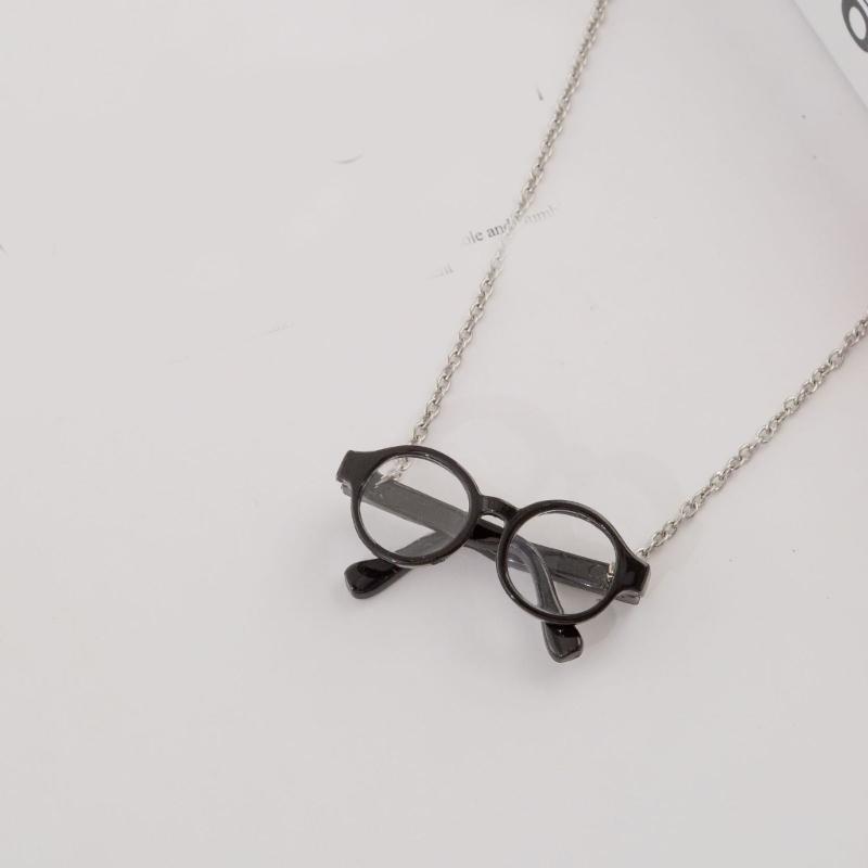 Creative Mini Glasses Shaped Necklace Fashion Accessory Made of Titanium Steel and Acrylic for Sensitive Skin Long Lasting Wear