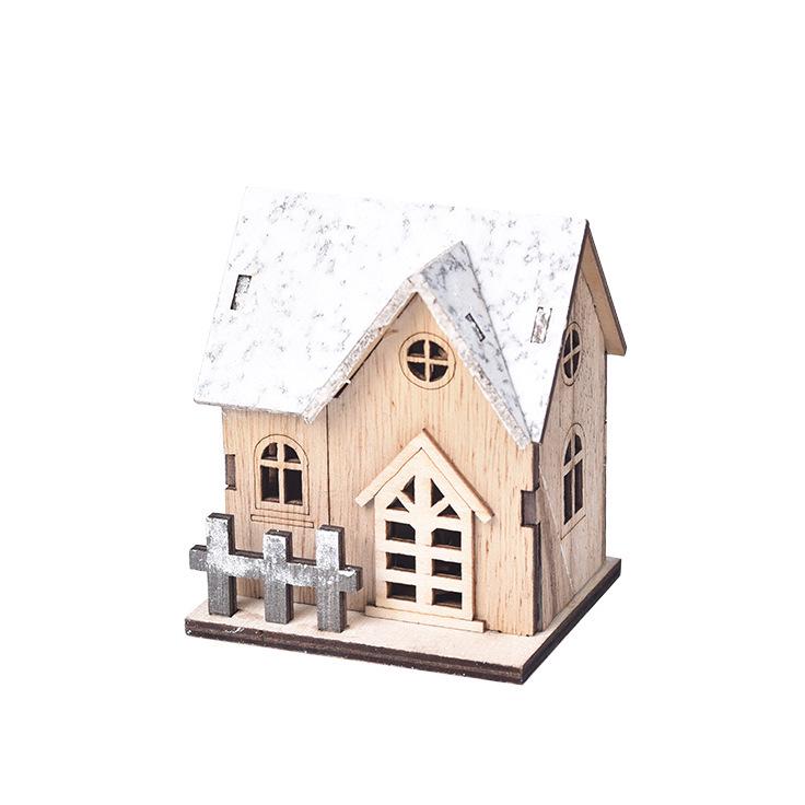 Glowing Mini Wooden Villa Model - Creative Night Light & Desktop Christmas Decoration