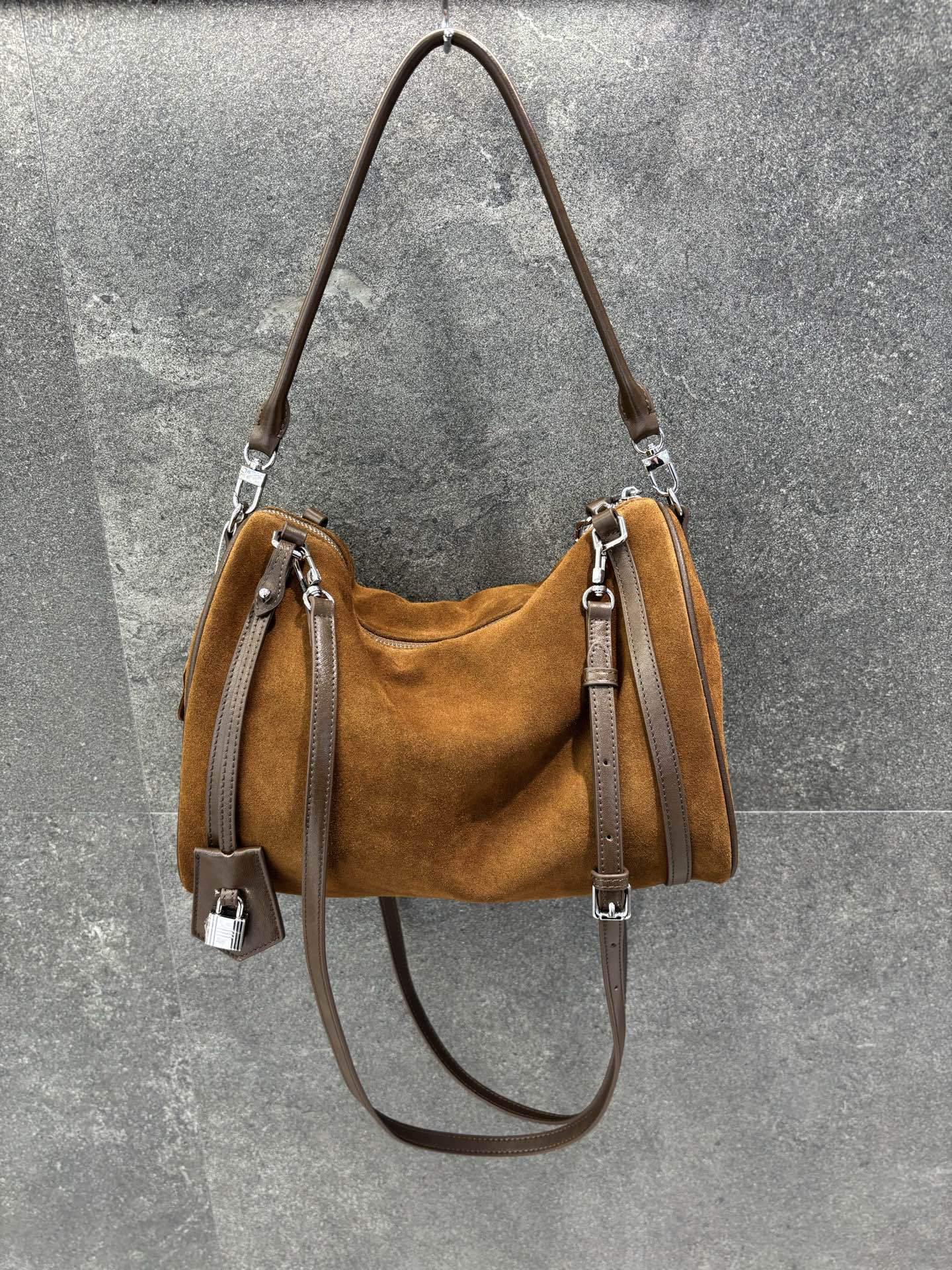 

2025 Осень/Зима Сумка кроссбоди Boston из натуральной кожи - Большая вместимость, Универсальная, Высококлассная сумка для поездок на работу