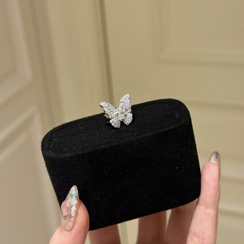 Point Diamond Cold Butterfly Necklace Bracelet Stud Earrings Unique Light Luxury Exquisite High Sense Mini Earrings