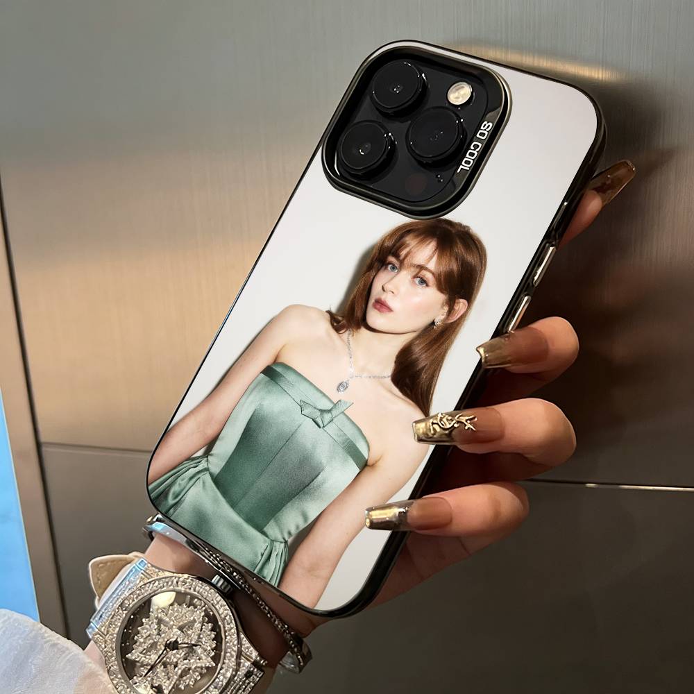 Actress-Sadie Sink For iPhone 17 16 15 14 13 12 11 Pro Max XS  17 Air Silicone Colored Silver Bumper Cover