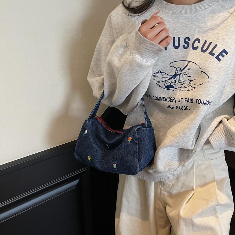 Denim Small Square Bag Flower Embroidery Lightweight Women's Shoulder Bag