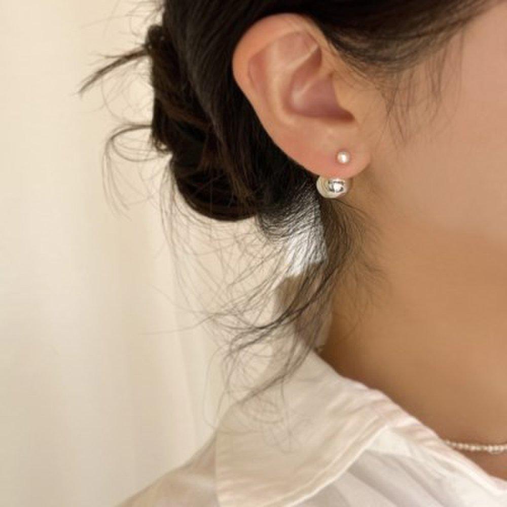 Pearl Point Back Ball Front and Back Two-Way Ball Earrings