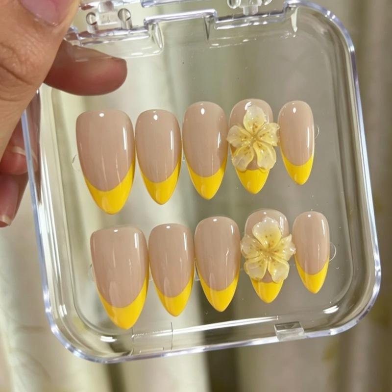24PCS Pink Green Gradient French False Nails Sweet 3D Yellow Flowers Almond with Pearl Press on Nails Summer Mint Nails Wearable