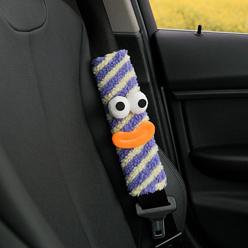 Seatbelt Shoulder Pads, Car Interior Decoration Items, Cute Big-Eyed Sausage-Mouth Little Monster Car Seatbelt Shoulder Pads Ugly Little Monster - 1 Purple Plush Shoulder Pad
