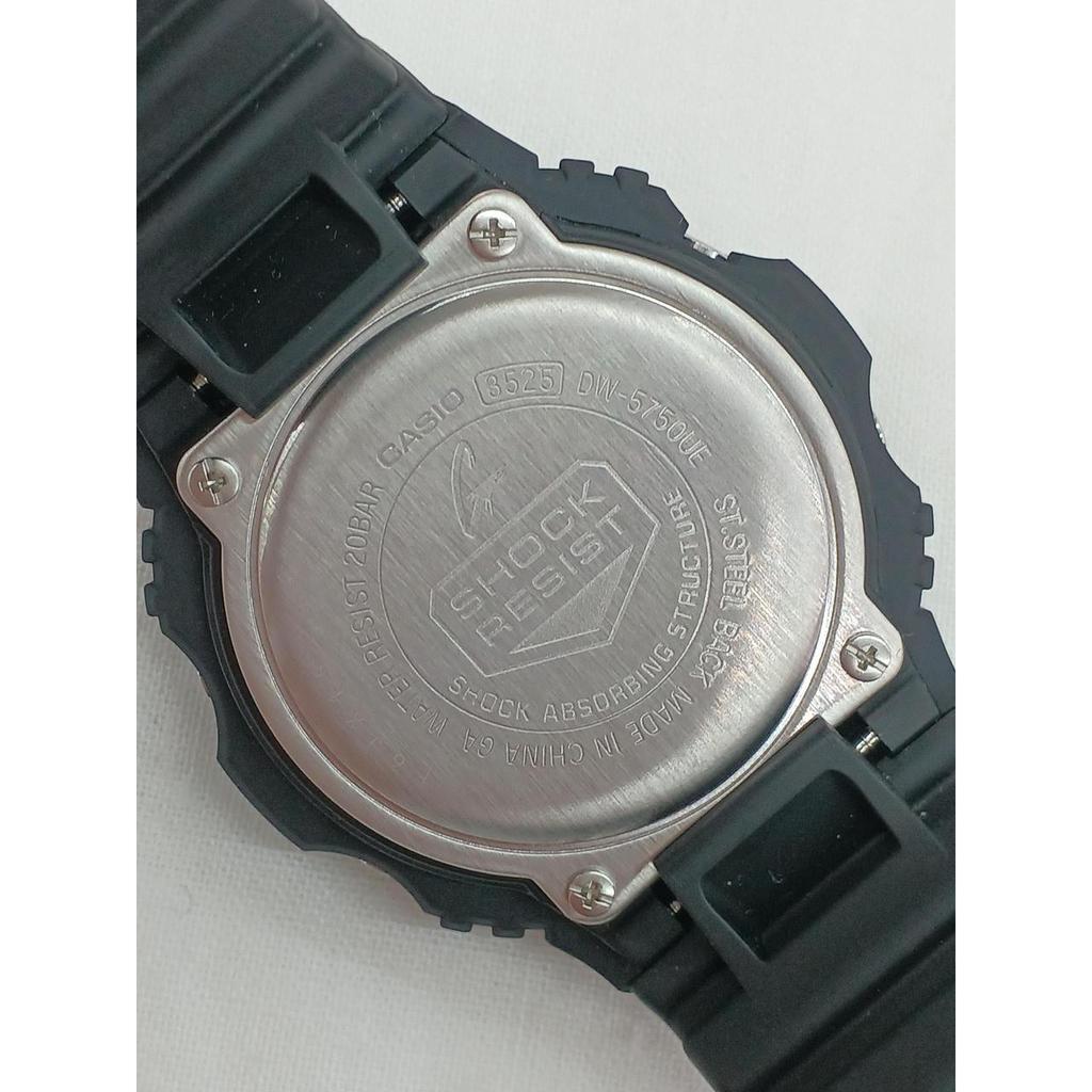 Used CASIO DW-5750UE G-SHOCK