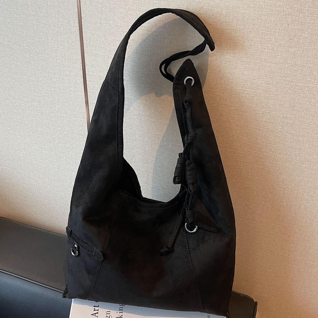 New matte large-capacity tote bag New Korean version casual messenger bag Lazy wind single shoulder armpit bag women