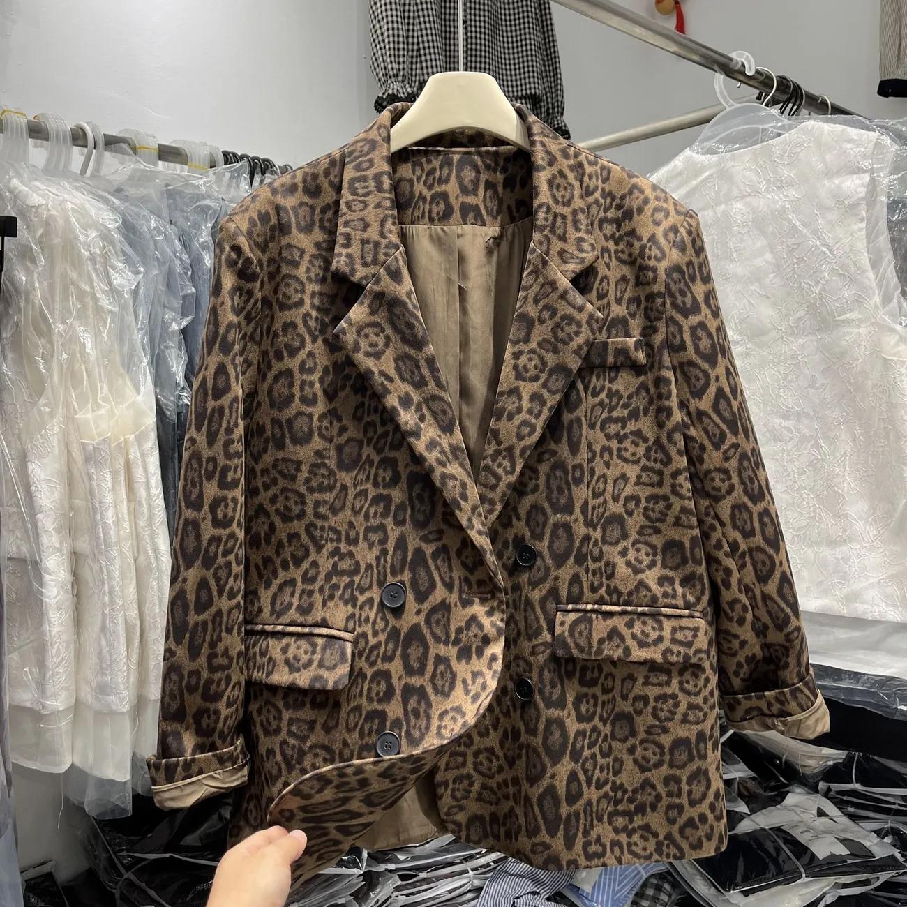 

Женский весенне-осенний французский костюмный пиджак, темпераментный, приталенный, двубортный, повседневный пиджак M