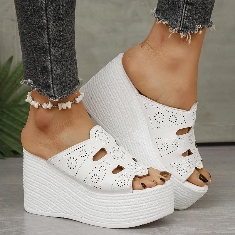 Fashion Fashion Hollow Out Wedge Heel Sandals Women Peep Toe Chunky Platform Sandals Woman Summer Anti Slip Thick Bottom Beach Slippers