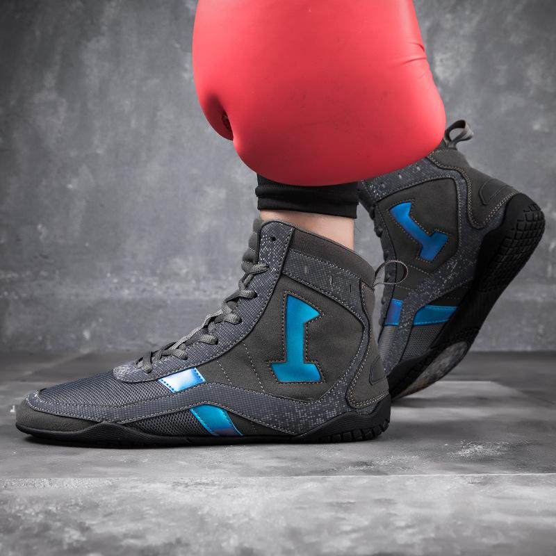 

Manufacturer Direct Sales Couple High Top Breathable Lightweight Boxing Shoes Anti Slip Wrestling Comprehensive Training 46