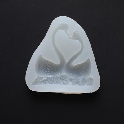 Couple Swan Shape Silicone Mold Fondant Chocolate Resin Aroma Stone Soap Mold