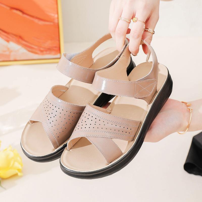 Clearance~ Leather Comfortable Women's Shoes 2025 Summer New Mom Shoes Non-slip Soft Sole Middle-aged and Elderly Flat Sandals