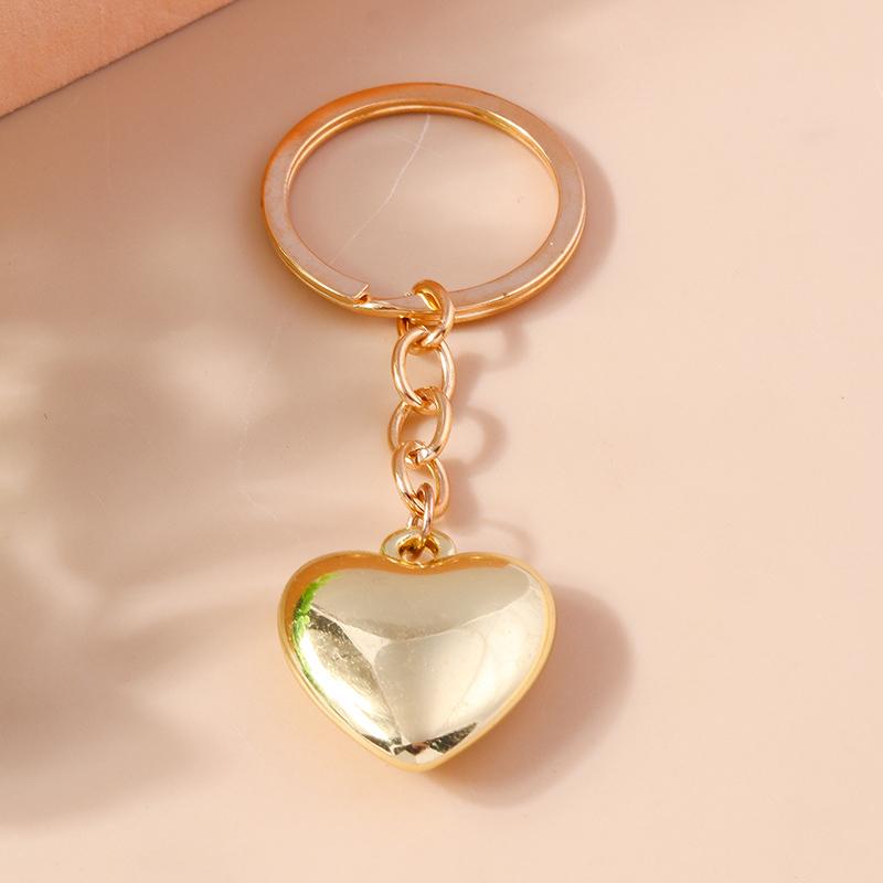 Classic Metal Electric Guitar Keychain Mini Musical Instruments Keyring Pendants for Key Holder Handbag Charm Accessories