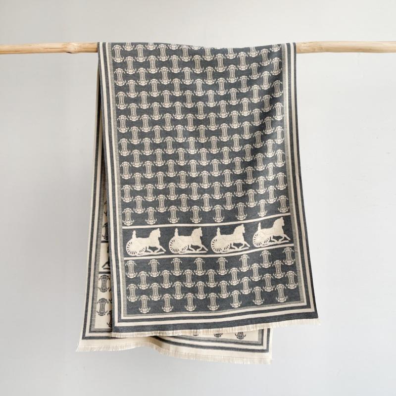 New simple versatile carriage scarf women's imitation cashmere thickened thermal air conditioner shawl double-sided fringed scarf