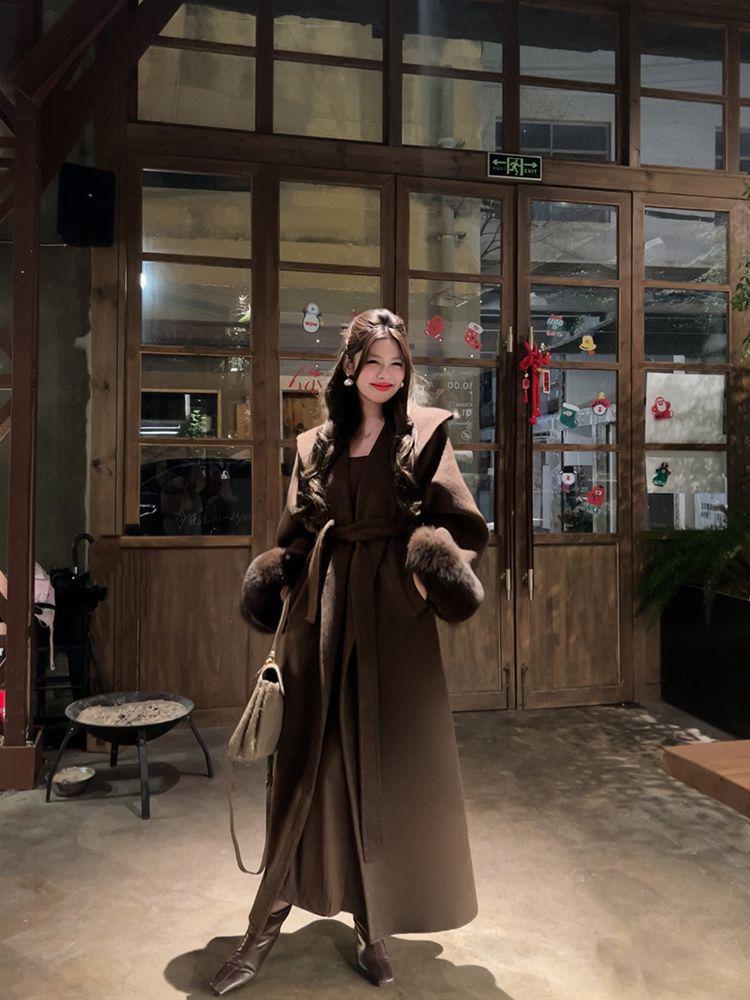 2025 Herbst/Winter Petite Koreanischer Wollmantel mit Pelzärmeln – High-End-Mode