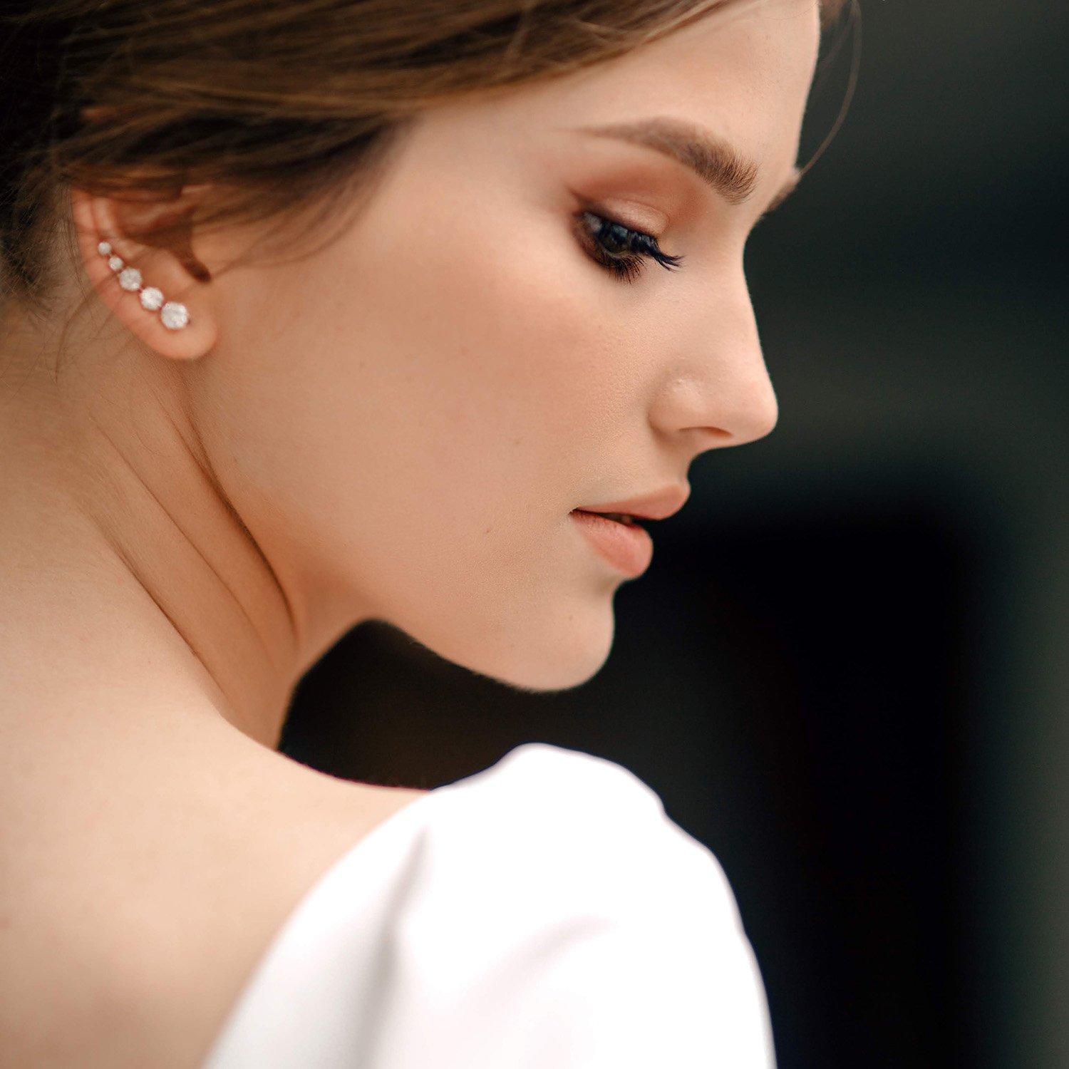 

Срібні сережки-підвіски з фіанітами Oniks срібний