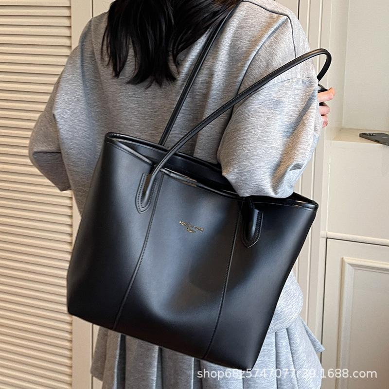 Temperament Explosive Commuter Big Bag Women's 2025 New Fashion Retro Shoulder Bag Large Capacity Simple Tote Big Bag