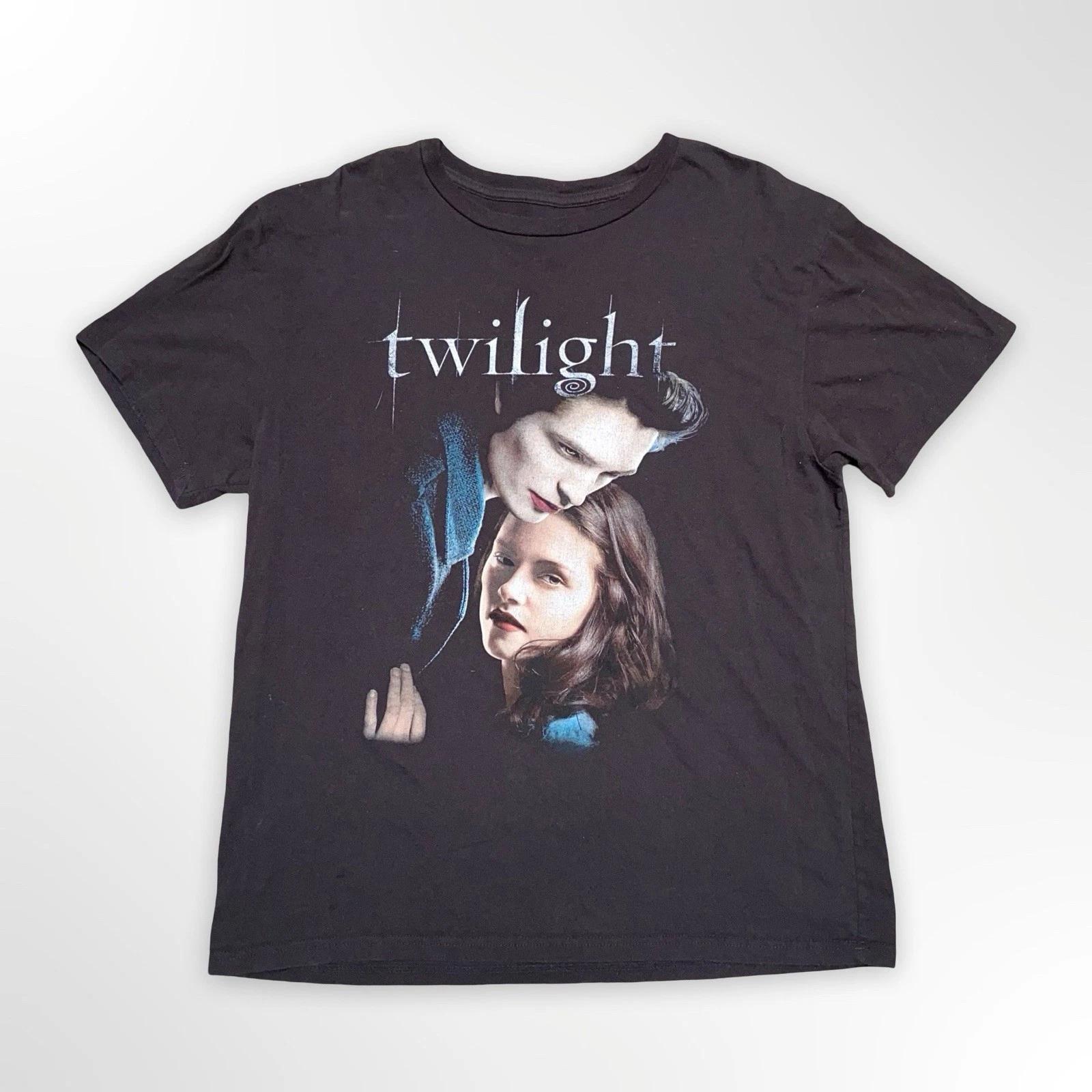 

Винтажная футболка Сумерки Мужская L Черная Эдвард Белла Графика Фильм Промо M