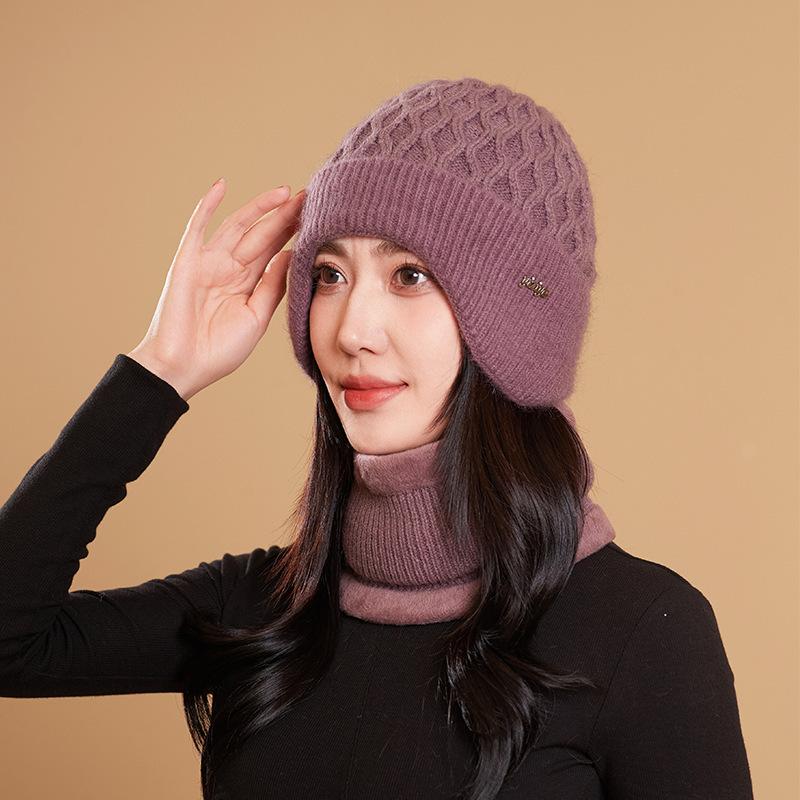 Autumn and Winter Middle-aged and Old Mother Wool Hat Knitted Two-piece Set, Ear Protector, Pullover Hat, Scarf, Plush Warm Hat