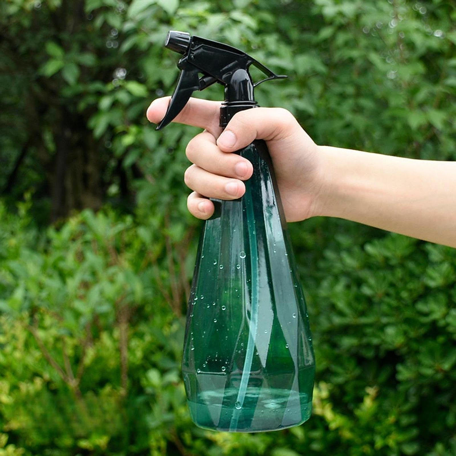 

Садовый насос-распылитель для очистки и полива комнатных и уличных растений Green 1L