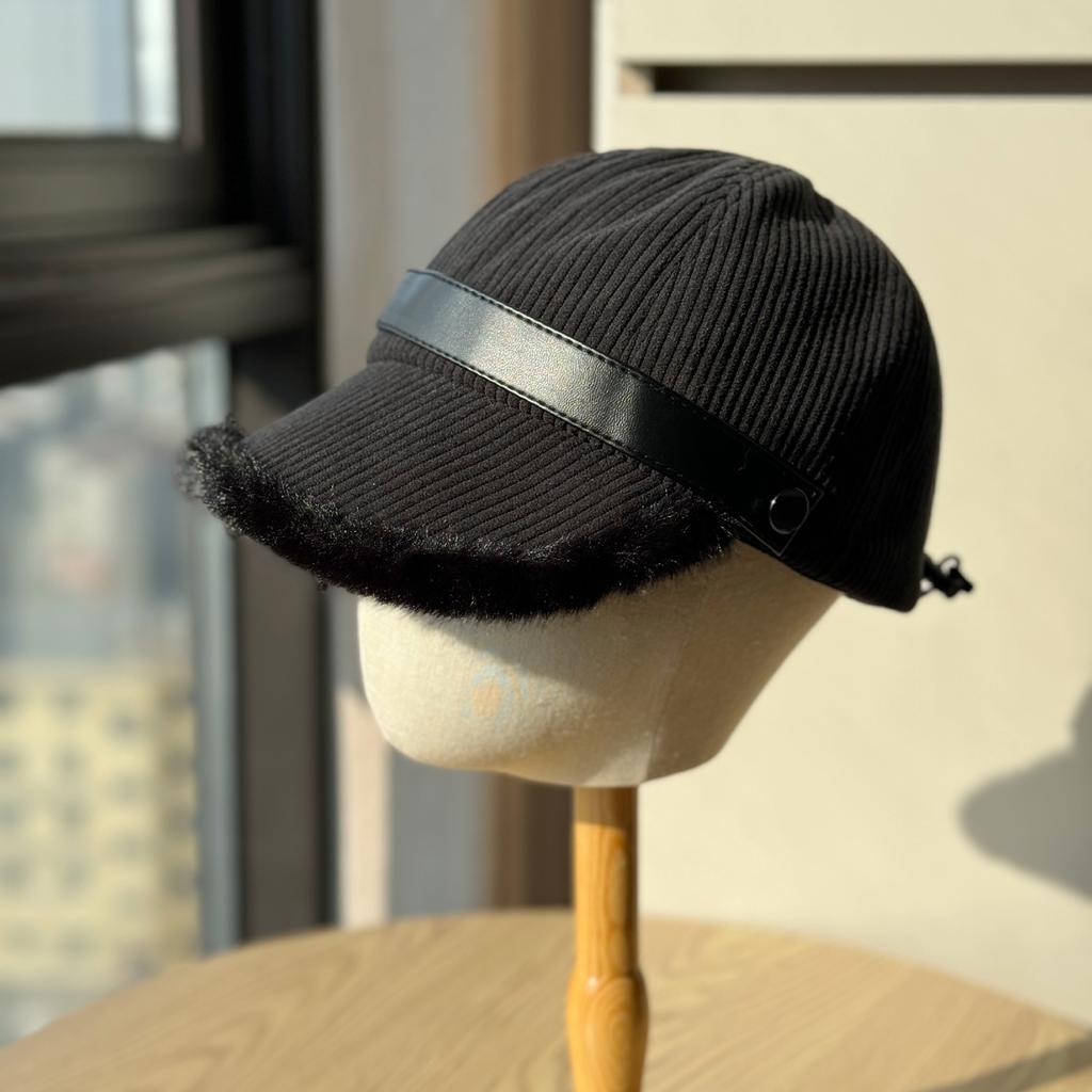 Korean-style Corduroy Duckbill Cap for Women, Thickened for Warmth In Winter, Wide Brim, Windproof for Cycling, Versatile and Adjustable, Trendy Hat