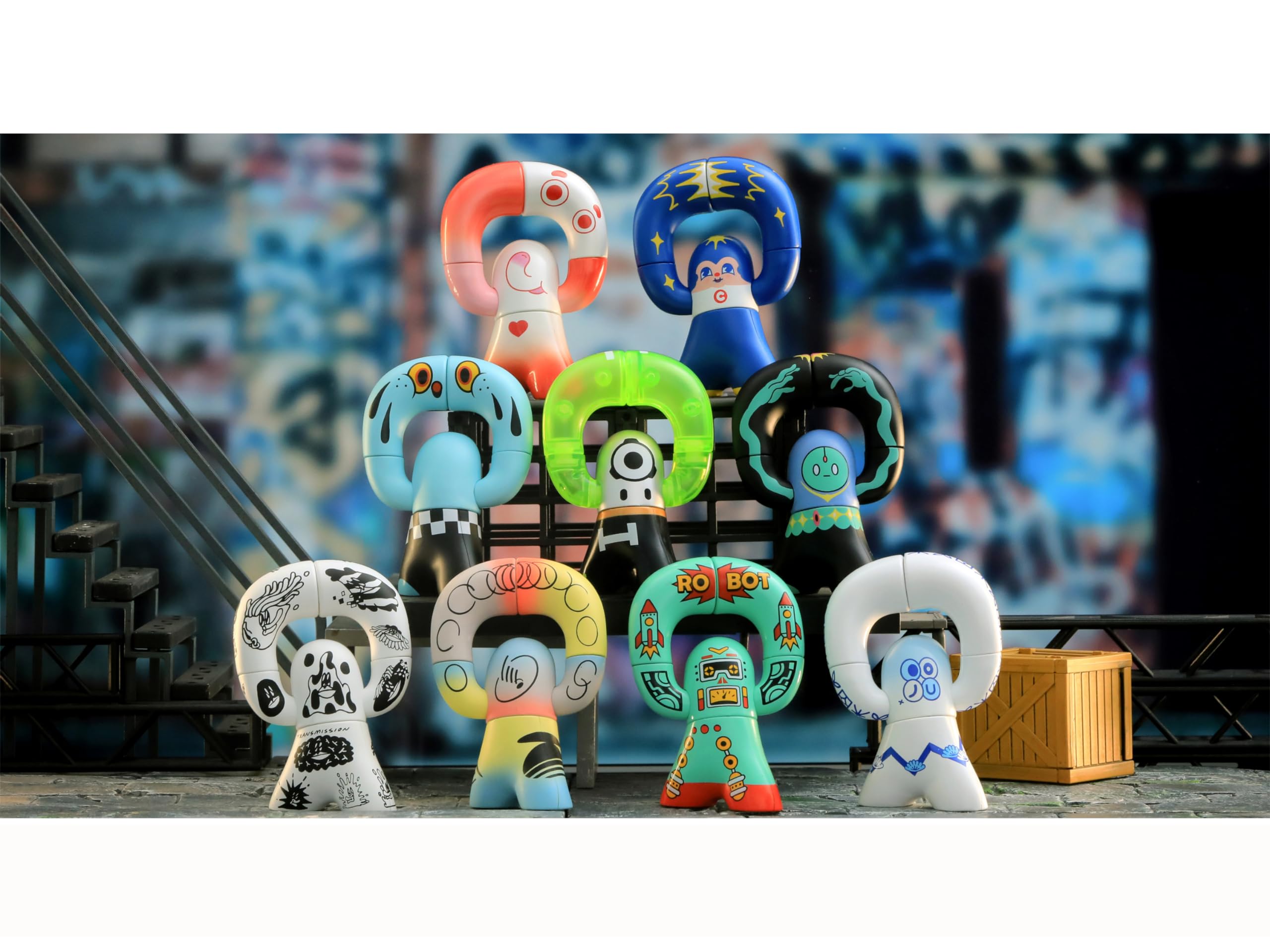 

52TOYS BLINDBOX QTAGE Artist Series 8 предметов КОРОБКА