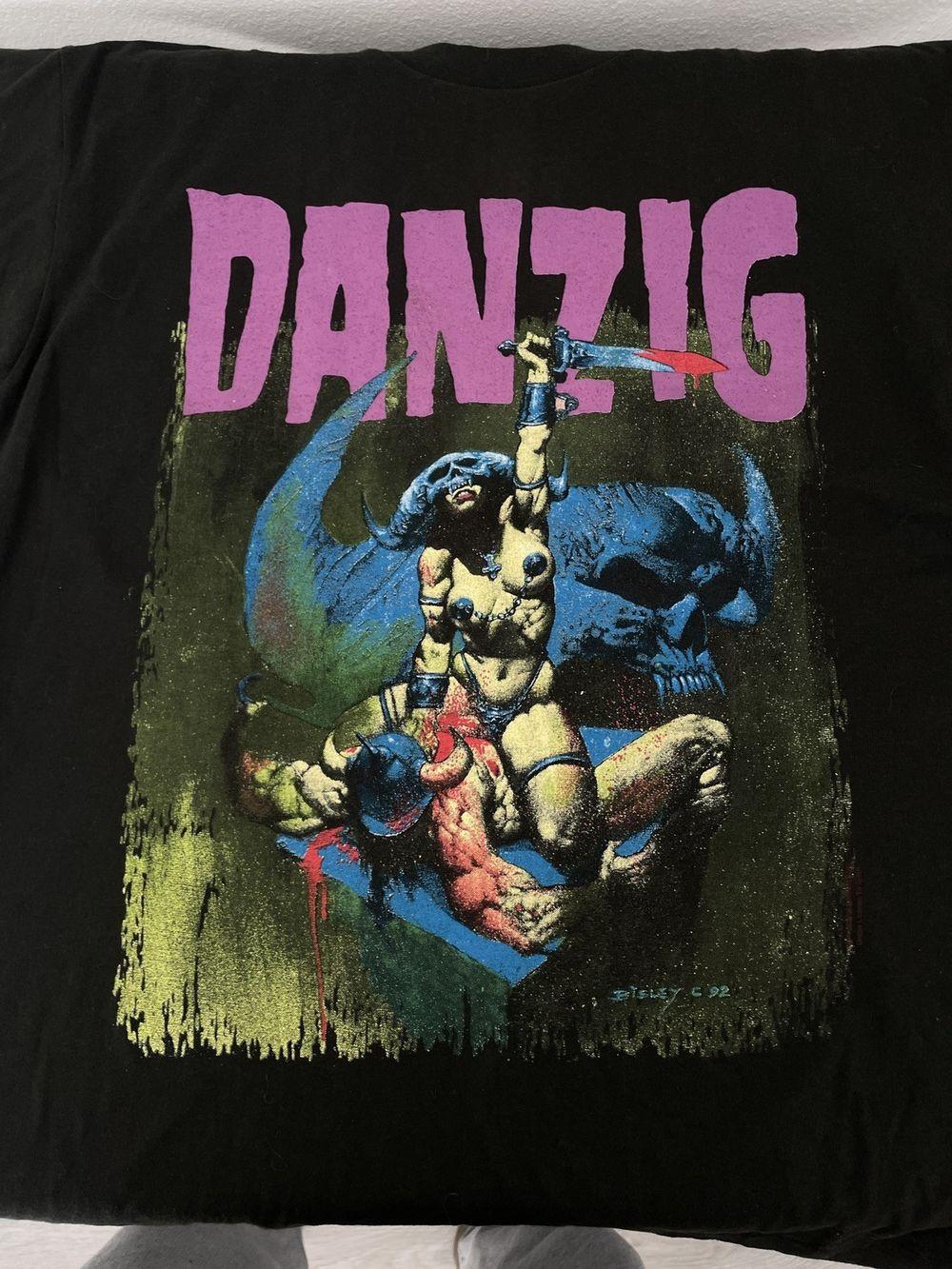 Danzig How The Gods Kill Tee Misfits Black Unisex Shirt Reprint KH14907 Unisex T-Shirt XXL