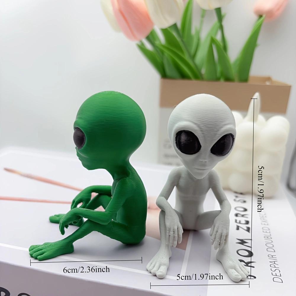 Alien Statues, 3D Printed Fantasy Aliens, Fun and Humorous Space Decorations, Suitable for Indoor/outdoor Decoration