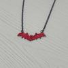 Unisex Naszyjnik Vintage Gothic Punk - Czerwony Wisiorek Nietoperz Akcesoria na Halloween - Biżuteria z Oryginalnym Wzorem dla Mężczyzn i Kobiet