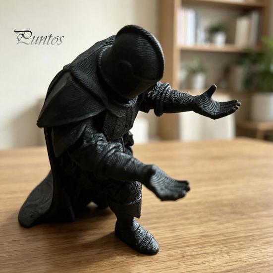 Stylish Desktop Pen Display 3D Printed Knight Holder, Medieval Armor Pencil Stand Figurine Organizer, Creative Ornament for Office Study Gaming Table