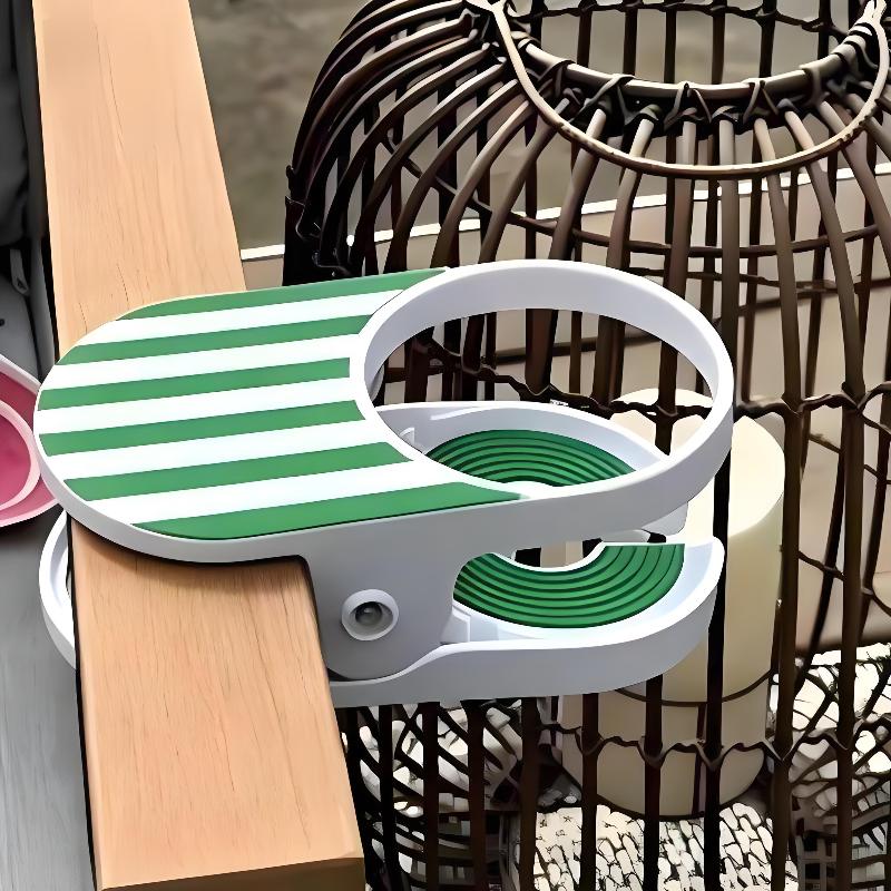 Aufklemmbarer Getränkehalter Werkzeuglose Montage Anti-Rutsch-Becherhalter für Strandstühle Schreibtische Boote Kinderwagen Terrassen Gärten