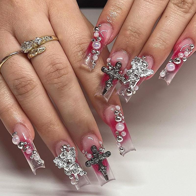 

Trendy Press-on False Nails with Wearable Crystal Blush Design Small