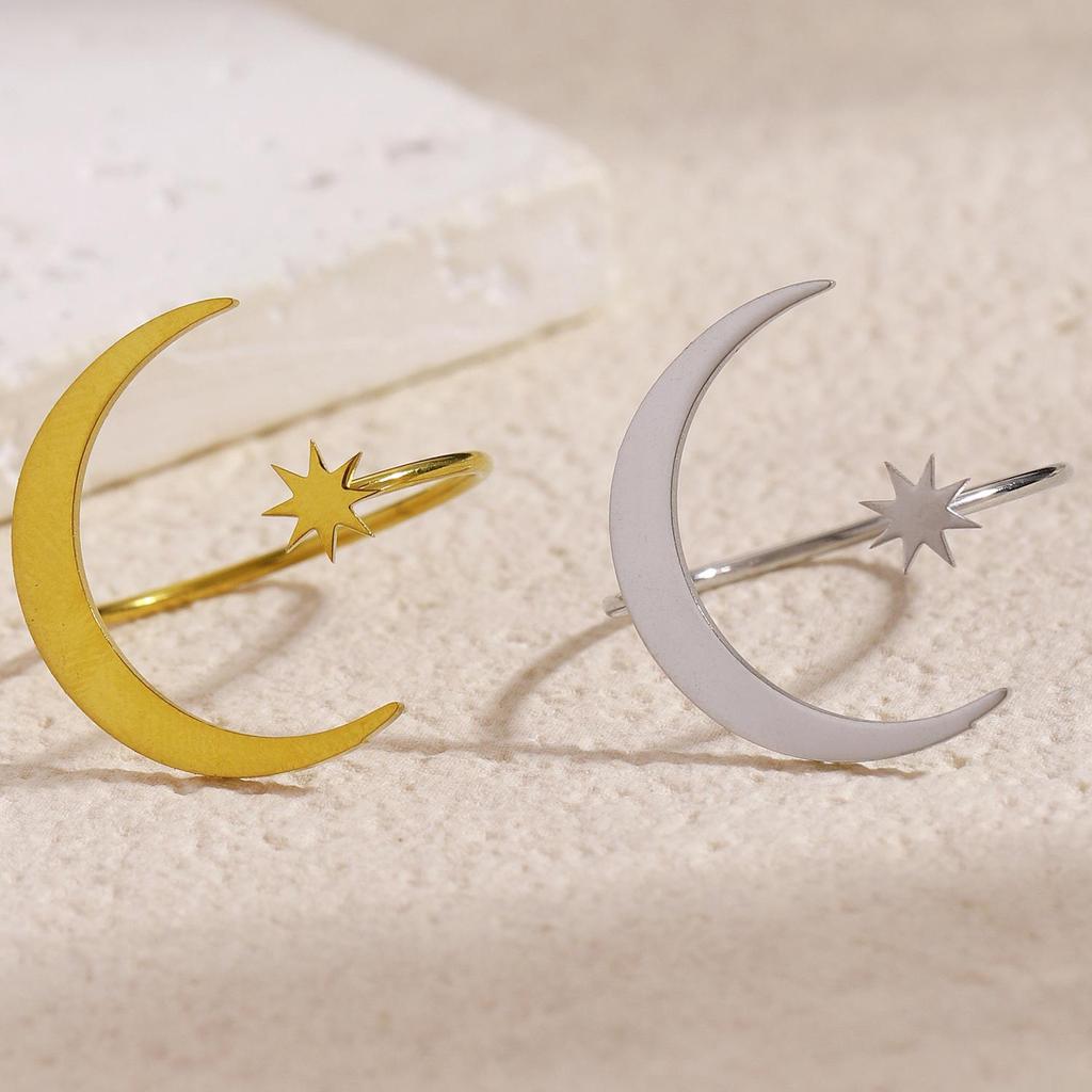 Chic Adjustable Stainless Steel Star and Moon Ring for Women - Elegant Niche Design Jewelry