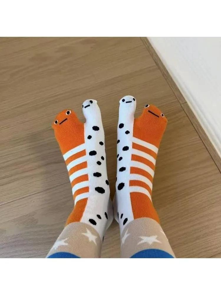Novelty Split Toe Mid Calf Socks Fun Animal Pattern Comfortable Soft Fabric Breathable Design Suitable for Daily Wear and Casual Use