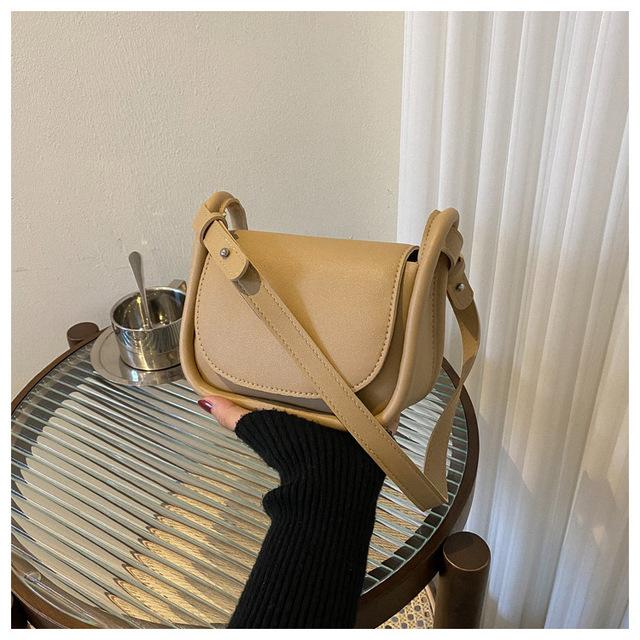 

Женский рюкзак, новый стиль, женская сумка на плечо, однотонная дизайнерская сумка из искусственной кожи с клапаном, женская модная сумка через плечо One Size хаки