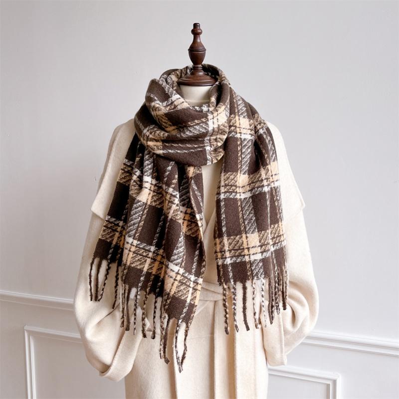 Luxury Winter Plaid Scarf for Women Men British Style Cashmere Scarves With Tassel  Christmas Female Winter Warm Clothing