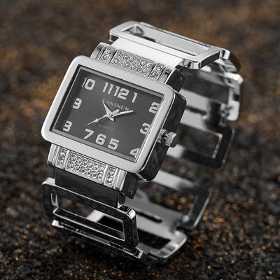 Neue CANSNOW Rechteckige Damen-Armbanduhr Silbernes Armband Uhren für Frauen Kristall Hohl Edelstahl Quarz Weibliche Uhr