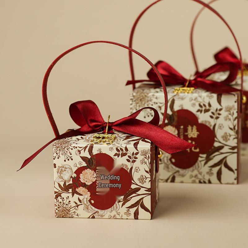 Elegant Chinese Wedding Favor Candy Box