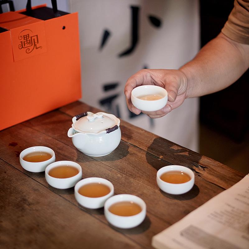 High-end Single Teapot Suet Jade Porcelain Hand Grab Pot, Express Cup, One Pot and Two Cups of Light Luxury Teacups, High-end Business Souvenir