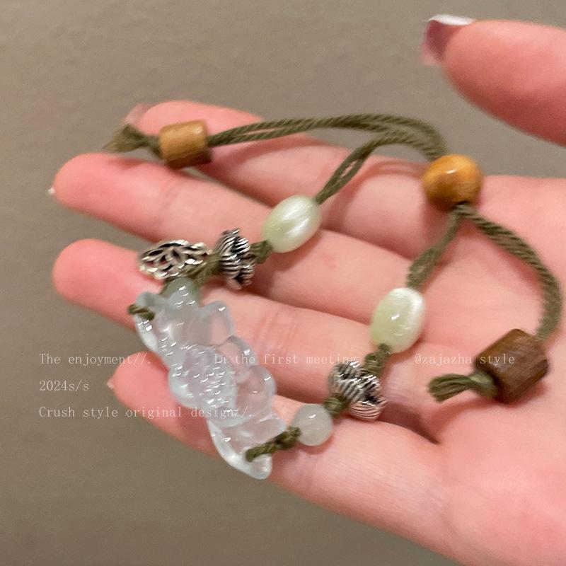 Korean-Style Versatile Pearl Bracelet for Women: Light Luxury, Exquisite, High-End Feel, Popular Beaded Bangle, Elegant Hand Jewelry.