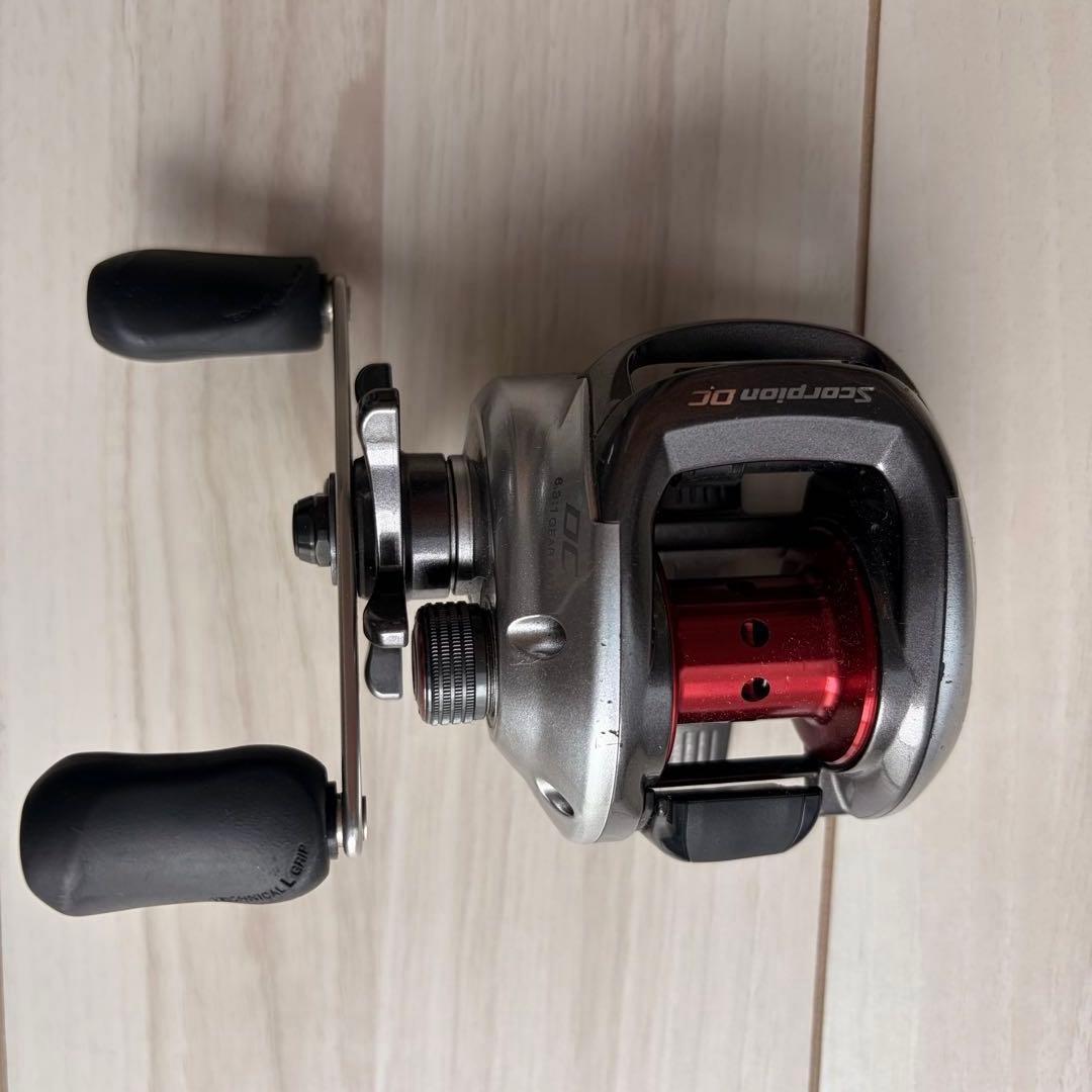 Used [SHIMANO] Shimano 11Scorpion DC bait reel left-handed 4