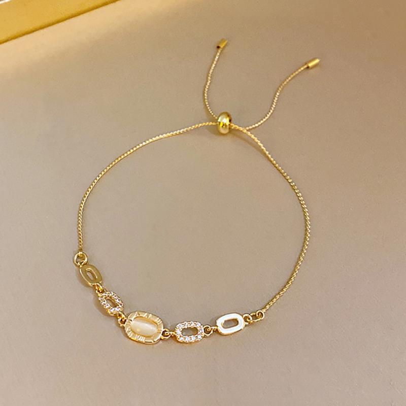 

Luxury Elegant Gold Color Zircon Bracelets for Women Square Gold Plated Adjustable Bracelet New Party Jewelry Gifts