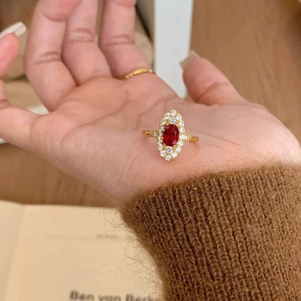 Vintage Court Medieval Style Oval Red Zirconia Rings For Women Fashion New Jewelry Lady Gift Party Anillos Mujer