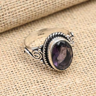 Amethyst Edelstein Handgefertigter Schmuckring aus 925er Sterlingsilber für Frauen