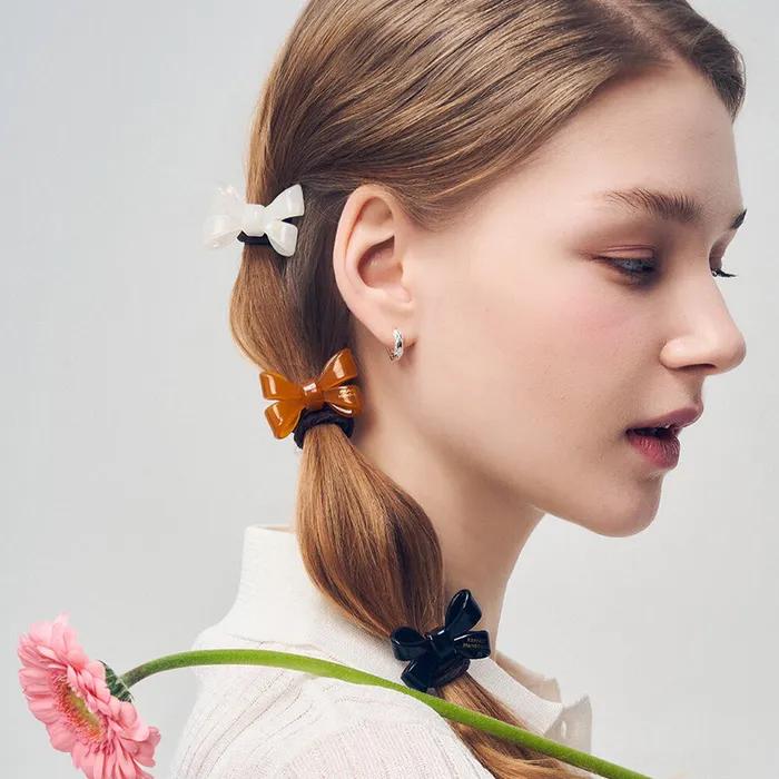Mono of Ribbon Hair Tie