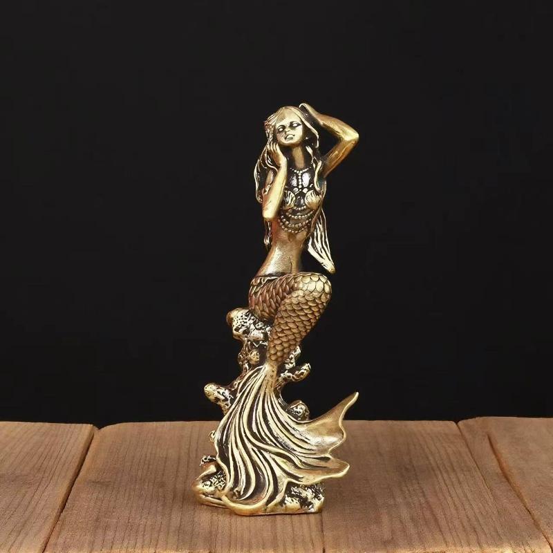 Miniaturowa Mosiężna Figurka Syreny Postać z Bajki Statuetka Księżniczki Syreny Kreatywna Dekoracja Domu do Pokojów Dziewczęcych Prezent Niespodzianka
