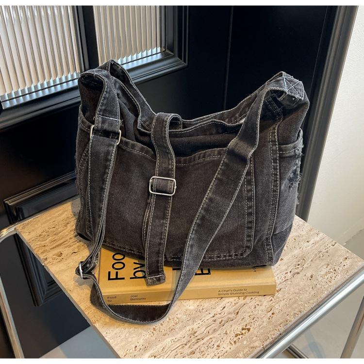 Popular portable shopping bag bag large capacity denim underarm tote bag women's bag 2025 new shoulder messenger bag